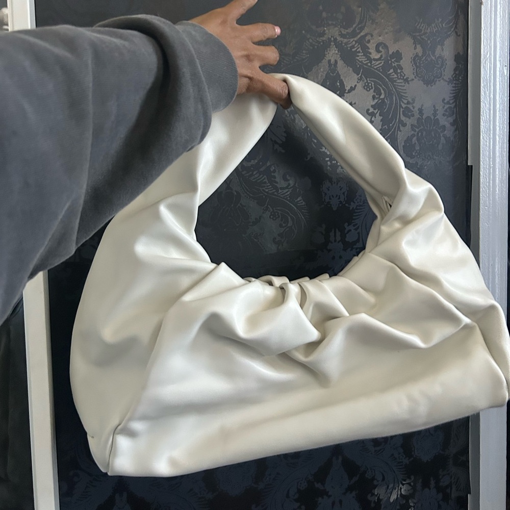 Off White leather bag